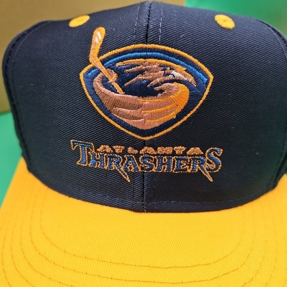 Vintage 90s Deadstock Atlanta Thrashers Boys Hats 12 Pack Logo Athletic Snapback - Picture 3 of 12